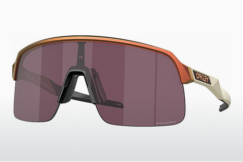 Sluneční brýle Oakley SUTRO LITE (OO9463 946358)